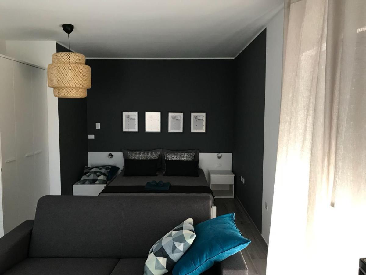 B&B Luxury Apartments Pulsano Esterno foto