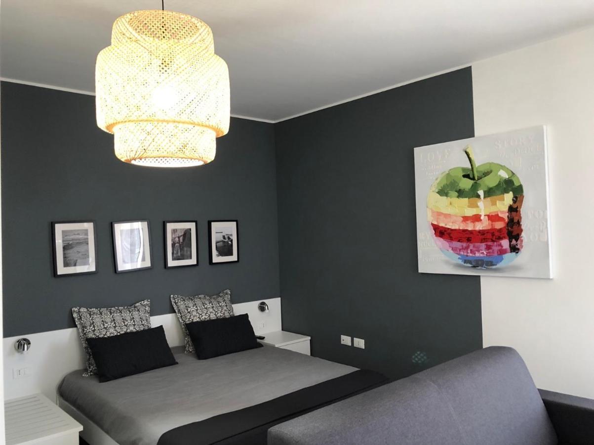 B&B Luxury Apartments Pulsano Esterno foto
