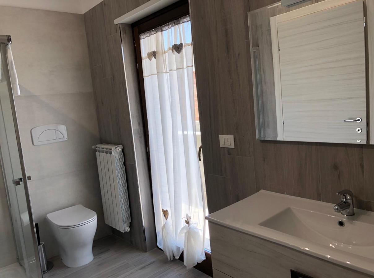 B&B Luxury Apartments Pulsano Esterno foto